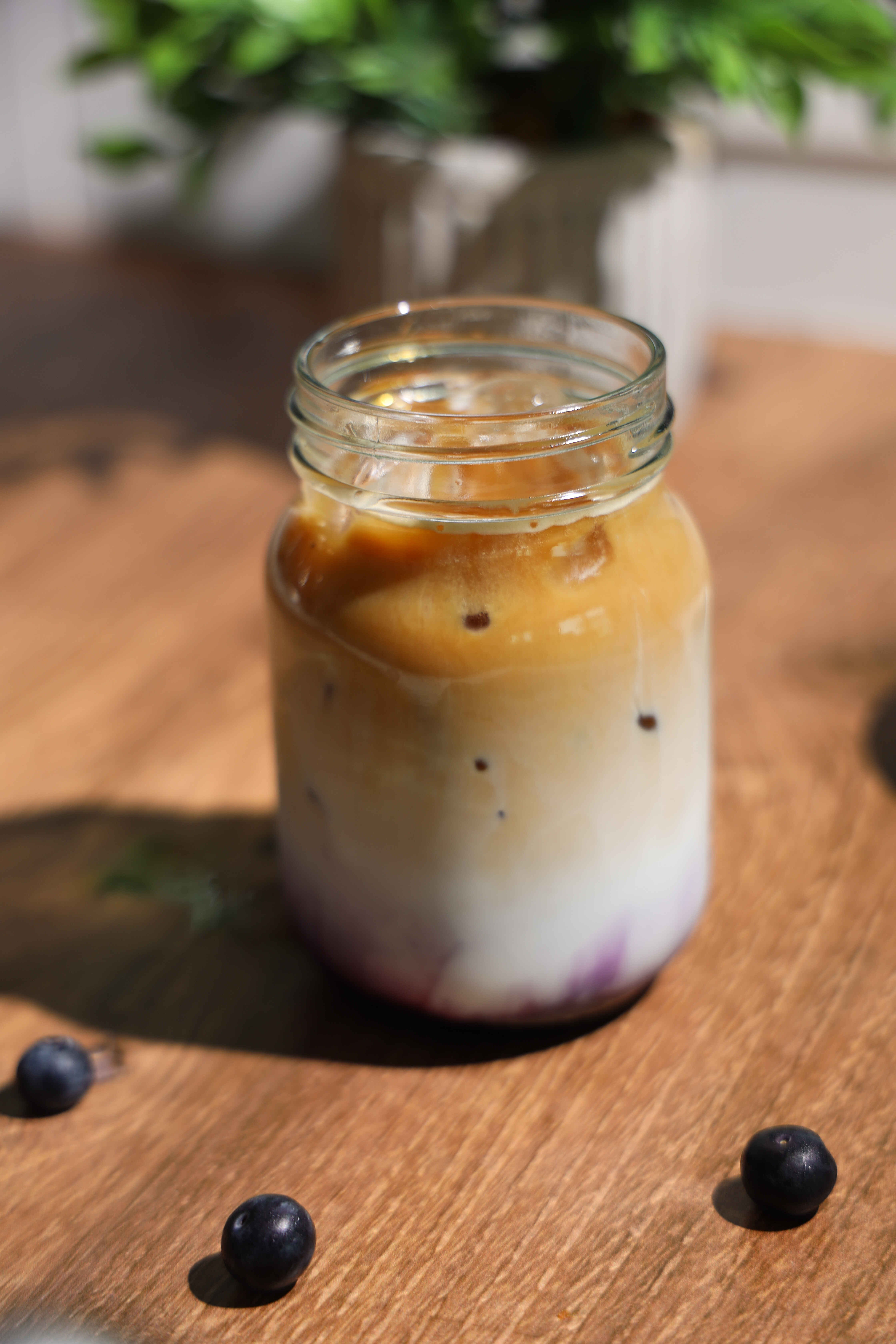 Creamy Iced Blueberry Muffin Latte